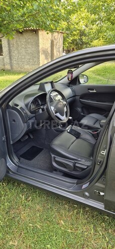 Hyundai i30 2008, 263,000 km - 1.6 l - Bərdə