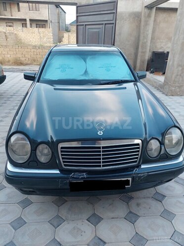 Mercedes E 240 1999, 345,052 km - 2.4 l - Bakı