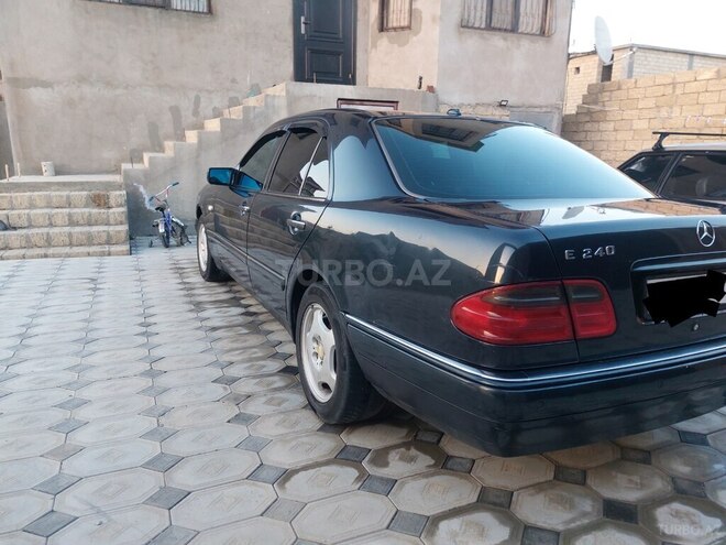 Mercedes E 240 1999, 345,052 km - 2.4 l - Bakı