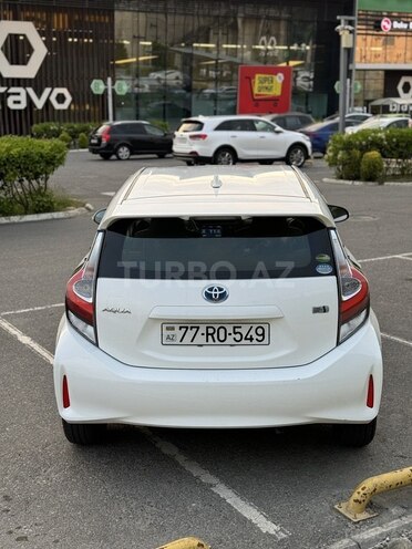 Toyota Aqua 2017, 110,000 km - 1.5 l - Bakı