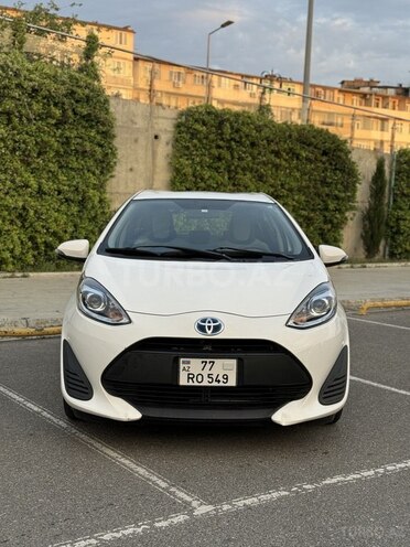 Toyota Aqua 2017, 110,000 km - 1.5 l - Bakı