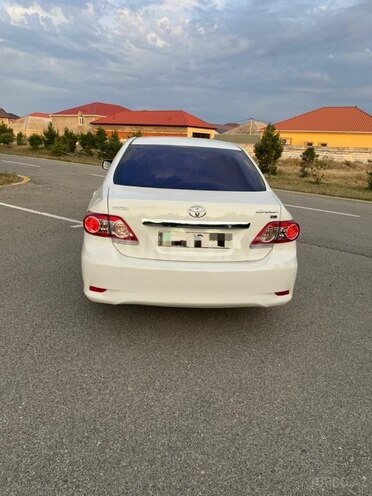 Toyota Corolla 2007, 250,000 km - 1.8 l - Bakı