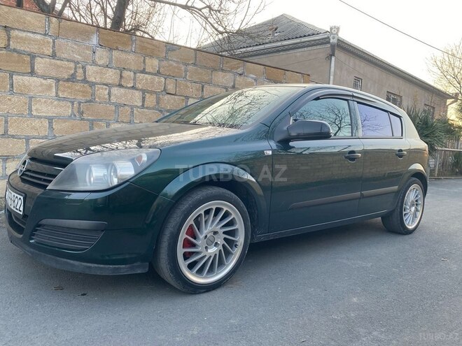 Opel Astra 2004, 256,000 km - 1.4 l - Zaqatala