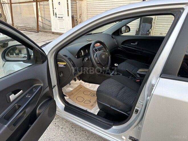Kia Ceed 2007, 193,000 km - 1.6 l - Bakı