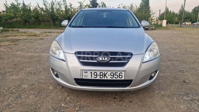 Kia Ceed 2007, 240,000 km - 1.4 l - Horadiz