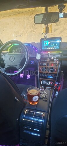 Mercedes E 200 1991, 930,582 km - 2.0 l - Sumqayıt