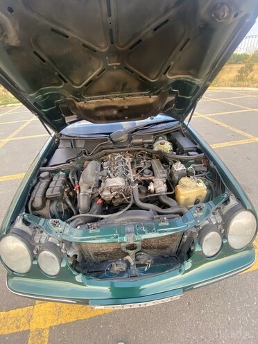 Mercedes E 220 d 1999, 700,000 km - 2.2 л - Bakı