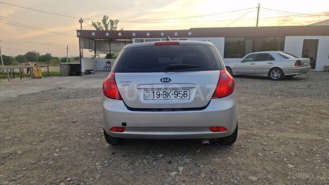 Kia Ceed 2007, 240,000 km - 1.4 l - Horadiz