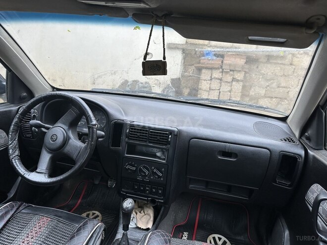 Volkswagen Polo 1996, 900,000 km - 1.6 l - Bakı