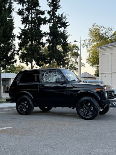 LADA (VAZ) Niva 2023, 15,800 km - 1.7 l - Mingəçevir