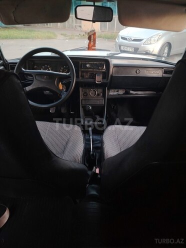 LADA (VAZ) 2107 2003, 70,000 km - 1.7 l - Saatlı