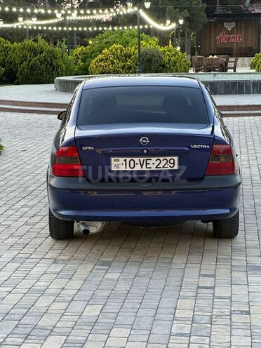Opel Vectra 1997, 389,000 km - 1.6 l - Bakı