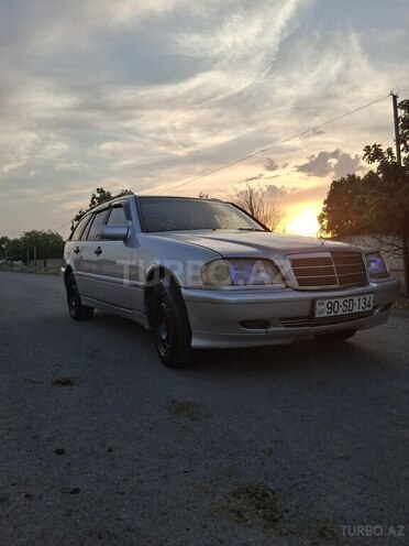Mercedes C 180 1998, 380,000 km - 1.8 л - Salyan