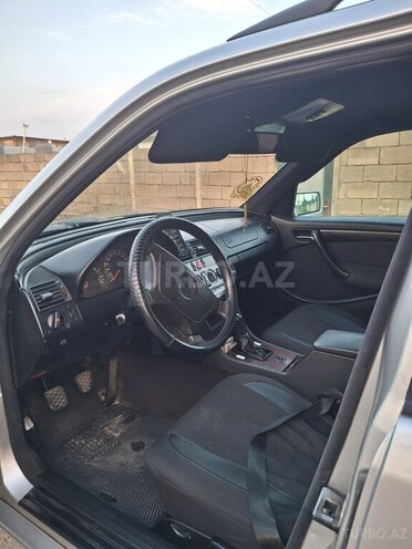 Mercedes C 180 1998, 380,000 km - 1.8 л - Salyan