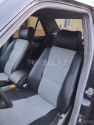 Mercedes 190 1993, 255,000 km - 1.8 l - Tovuz