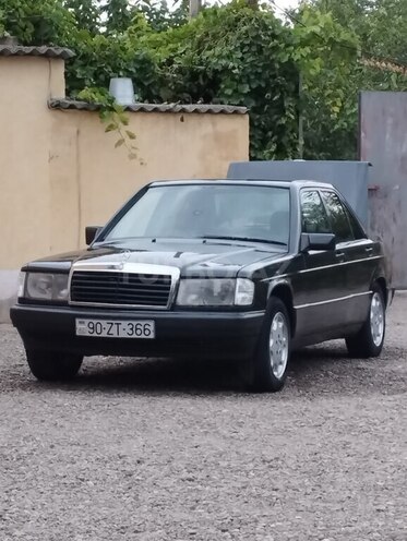 Mercedes 190 1993, 255,000 km - 1.8 l - Tovuz