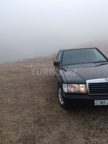 Mercedes 190 1993, 255,000 km - 1.8 l - Tovuz