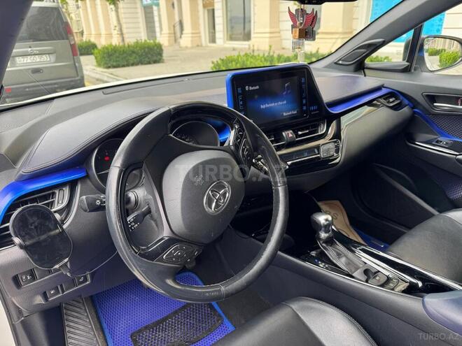 Toyota C-HR 2018, 206,574 km - 1.2 л - Bakı
