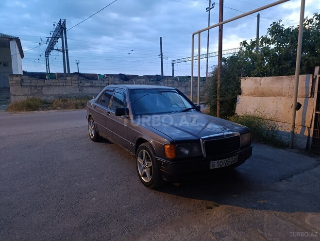 Mercedes 190 1990, 180,000 km - 1.8 л - Bakı