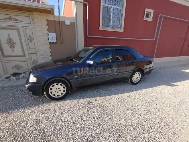 Mercedes C 180 1999, 380,000 km - 1.8 л - Bakı