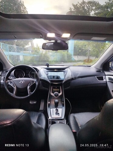 Hyundai Elantra 2013, 265,000 km - 1.8 л - Qəbələ