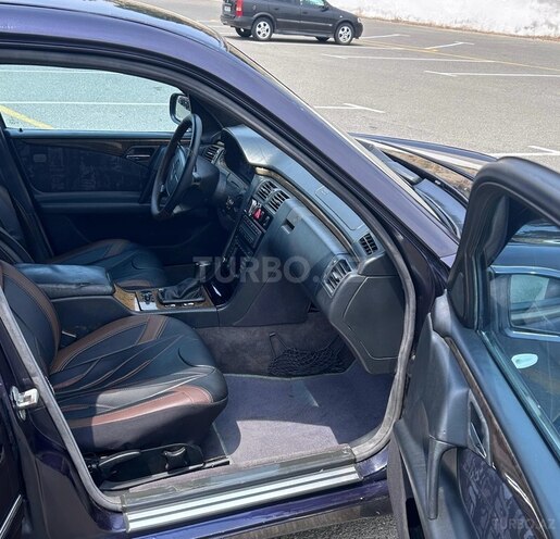 Mercedes E 200 1997, 198,900 km - 2.0 l - Bakı