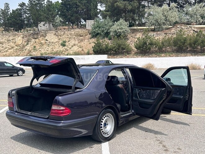 Mercedes E 200 1997, 198,900 km - 2.0 l - Bakı