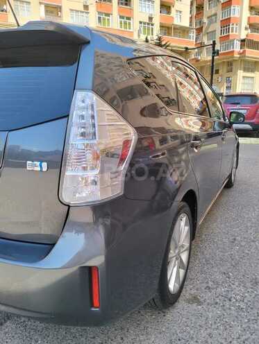 Toyota Prius V 2011, 224,435 km - 1.8 л - Bakı