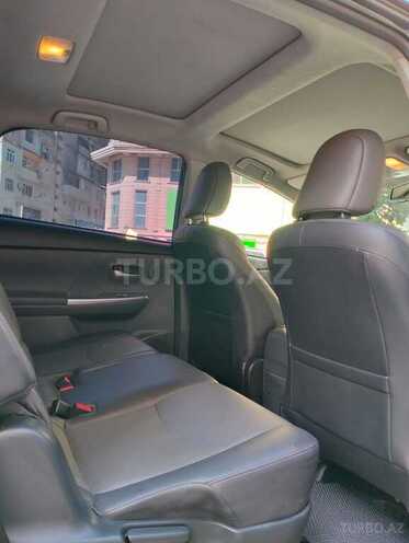 Toyota Prius V 2011, 224,435 km - 1.8 л - Bakı