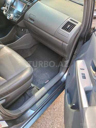 Toyota Prius V 2011, 224,435 km - 1.8 л - Bakı