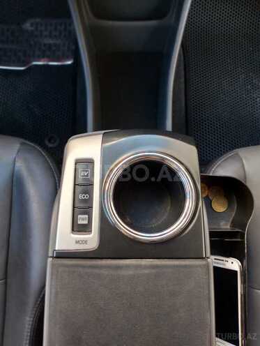 Toyota Prius V 2011, 224,435 km - 1.8 л - Bakı