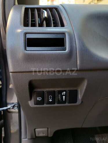 Toyota Prius V 2011, 224,435 km - 1.8 л - Bakı
