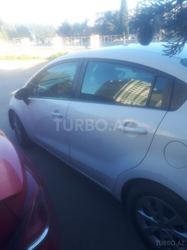 Kia Rio 2016, 132,000 km - 1.6 l - Bakı