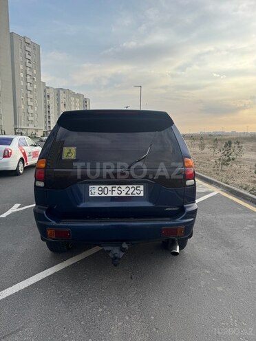 Mitsubishi  2000, 282,000 km - 2.8 l - Bakı