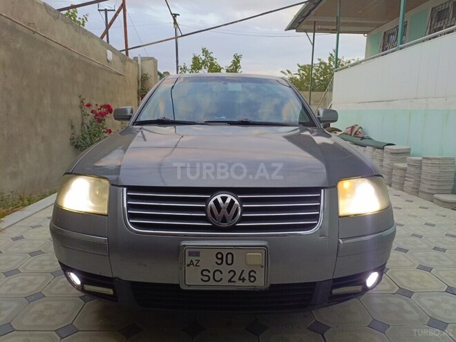 Volkswagen Passat 2003, 380,000 km - 1.8 l - Bakı