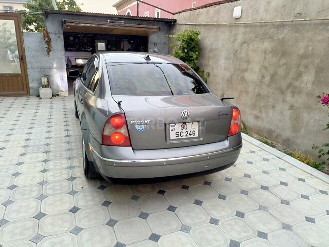 Volkswagen Passat 2003, 380,000 km - 1.8 l - Bakı