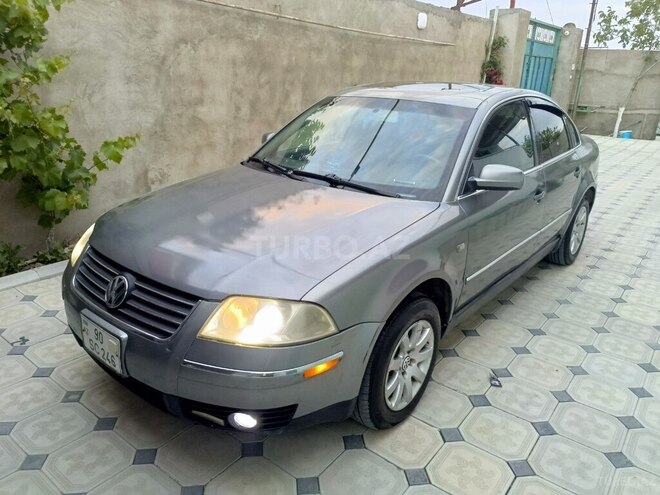 Volkswagen Passat 2003, 380,000 km - 1.8 l - Bakı