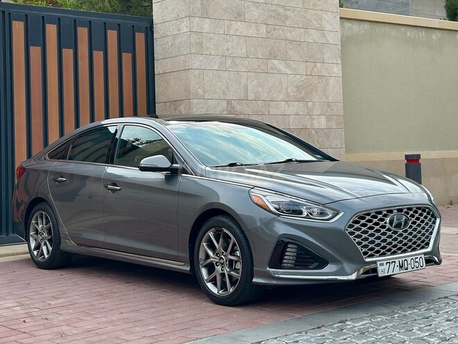 Hyundai Sonata-2