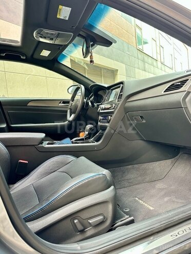 Hyundai Sonata-7