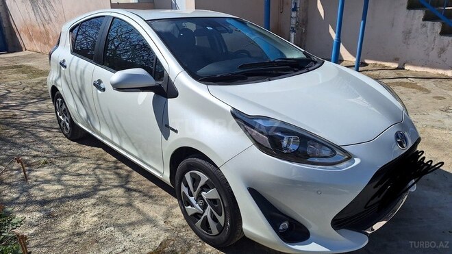 Toyota Aqua 2019, 107,000 km - 1.5 l - Bakı