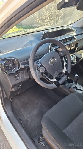 Toyota Aqua 2019, 107,000 km - 1.5 l - Bakı