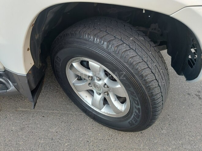 Toyota Land Cruiser Prado 2007, 295,000 km - 2.7 л - Bakı