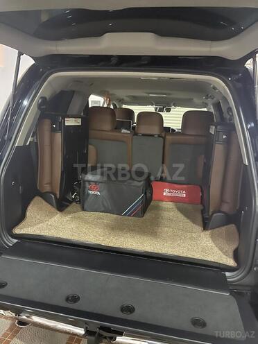Toyota Land Cruiser 2019, 56,000 km - 4.0 l - Bakı