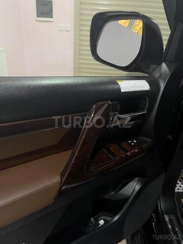 Toyota Land Cruiser 2019, 56,000 km - 4.0 l - Bakı
