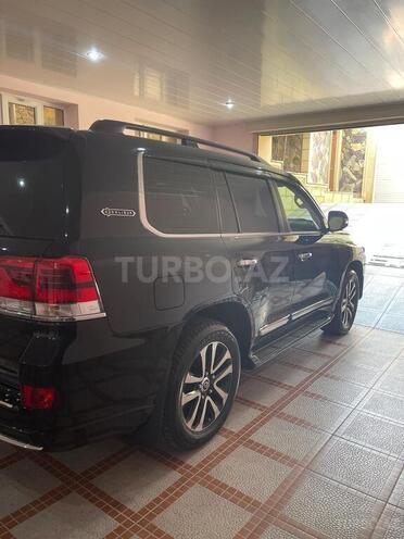 Toyota Land Cruiser 2019, 56,000 km - 4.0 l - Bakı
