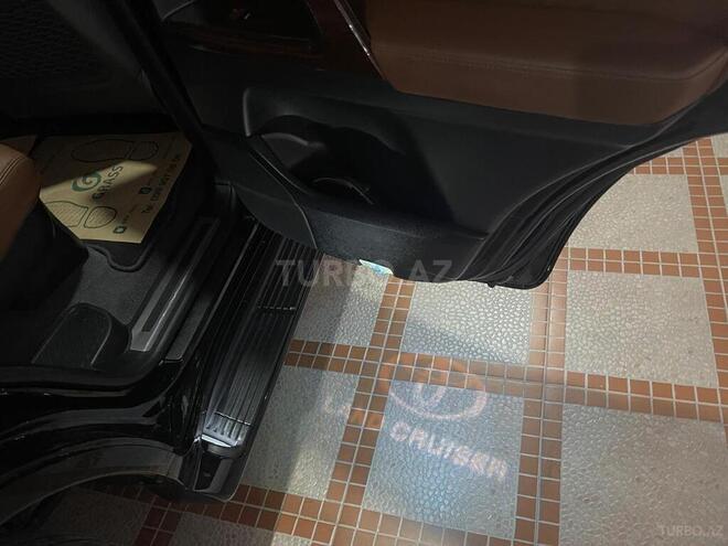 Toyota Land Cruiser 2019, 56,000 km - 4.0 l - Bakı