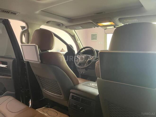 Toyota Land Cruiser 2019, 56,000 km - 4.0 l - Bakı
