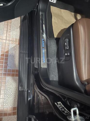 Toyota Land Cruiser 2019, 56,000 km - 4.0 l - Bakı