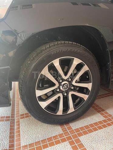 Toyota Land Cruiser 2019, 56,000 km - 4.0 l - Bakı