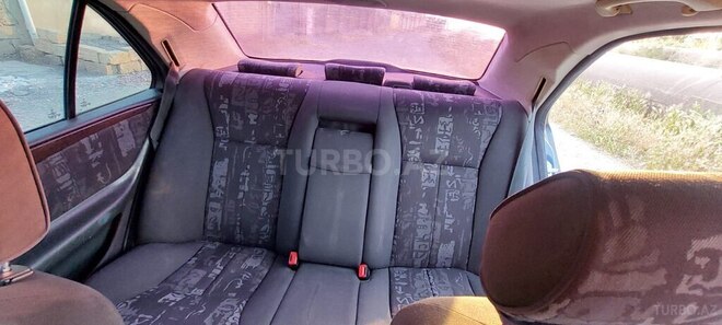 Mercedes E 240 1999, 387,000 km - 2.4 l - Bakı